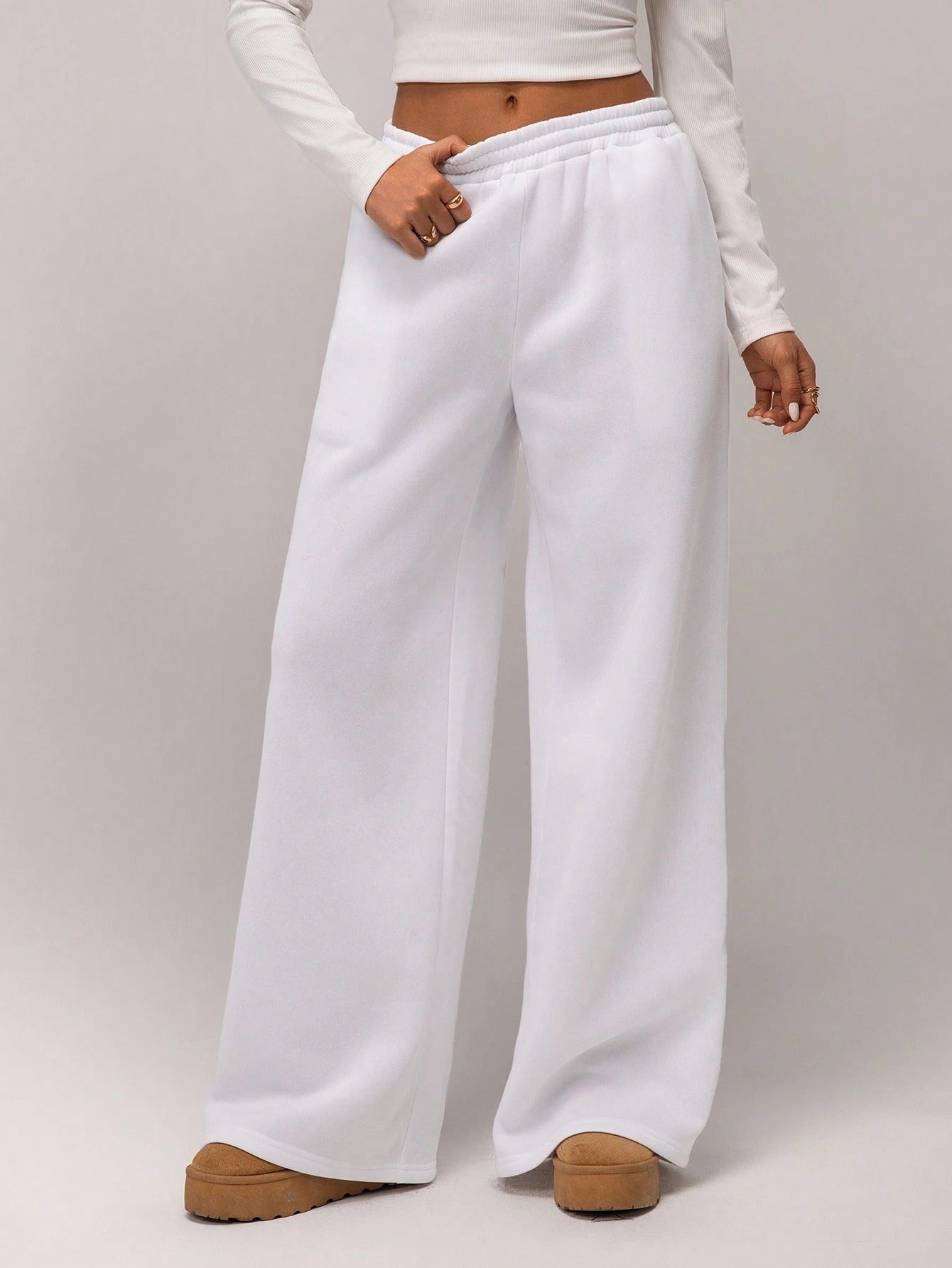 Loose Wide-Leg Pants